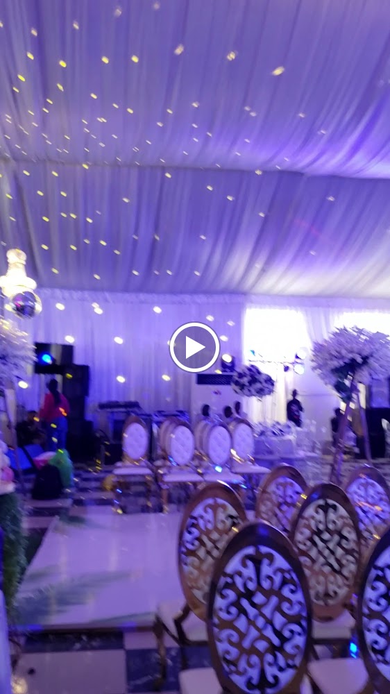 GEEKS EVENT PLACE - Ibadan Banquet Hall Event Centre photo 2